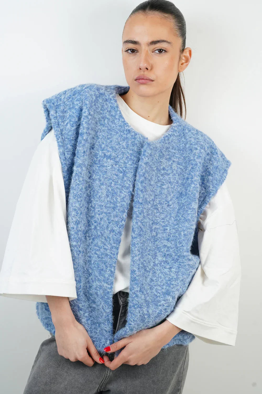 Oversized Knit Vest with Open Front and Boucle Texture