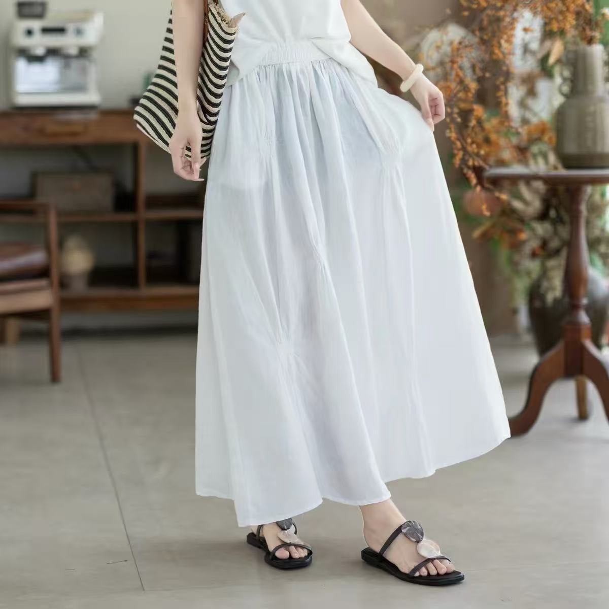 Relaxed Flowy Maxi Skirt with Elasticated Waist and Pintuck Detail