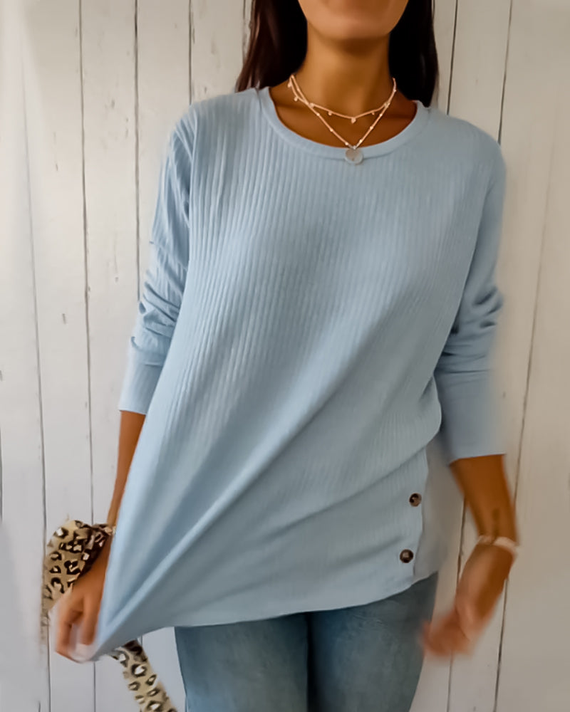Comfortable Ribbed Knit Top with Side Button Detail
