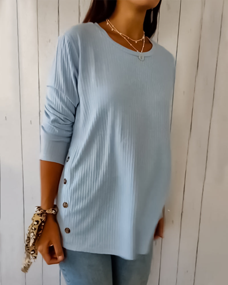 Comfortable Ribbed Knit Top with Side Button Detail
