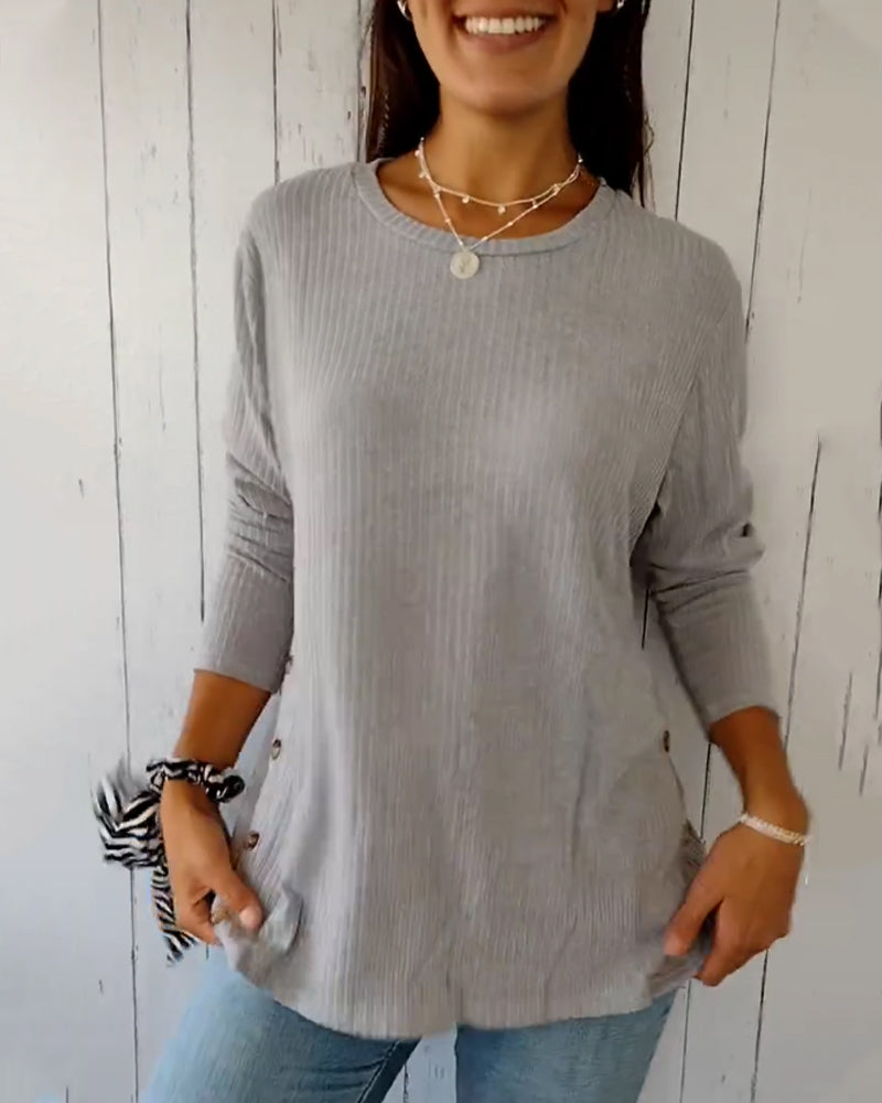 Comfortable Ribbed Knit Top with Side Button Detail